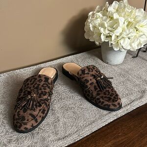 New Loft slide mules. 9m